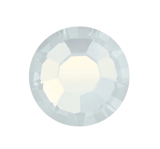 Crystal white opal